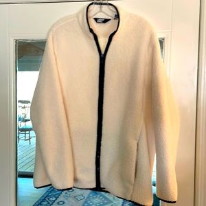 New without tags LANDS END Full Zip Fleece Jacket